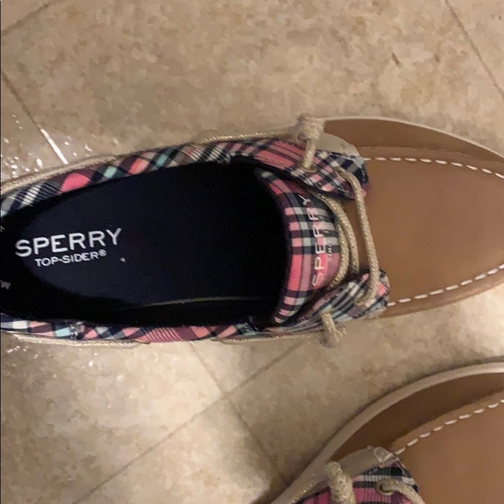 Girls shoe 4.5 shoe